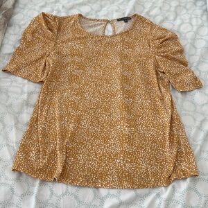 Adrianna Papell mustard yellow Patterned Blouse, size S, EUC